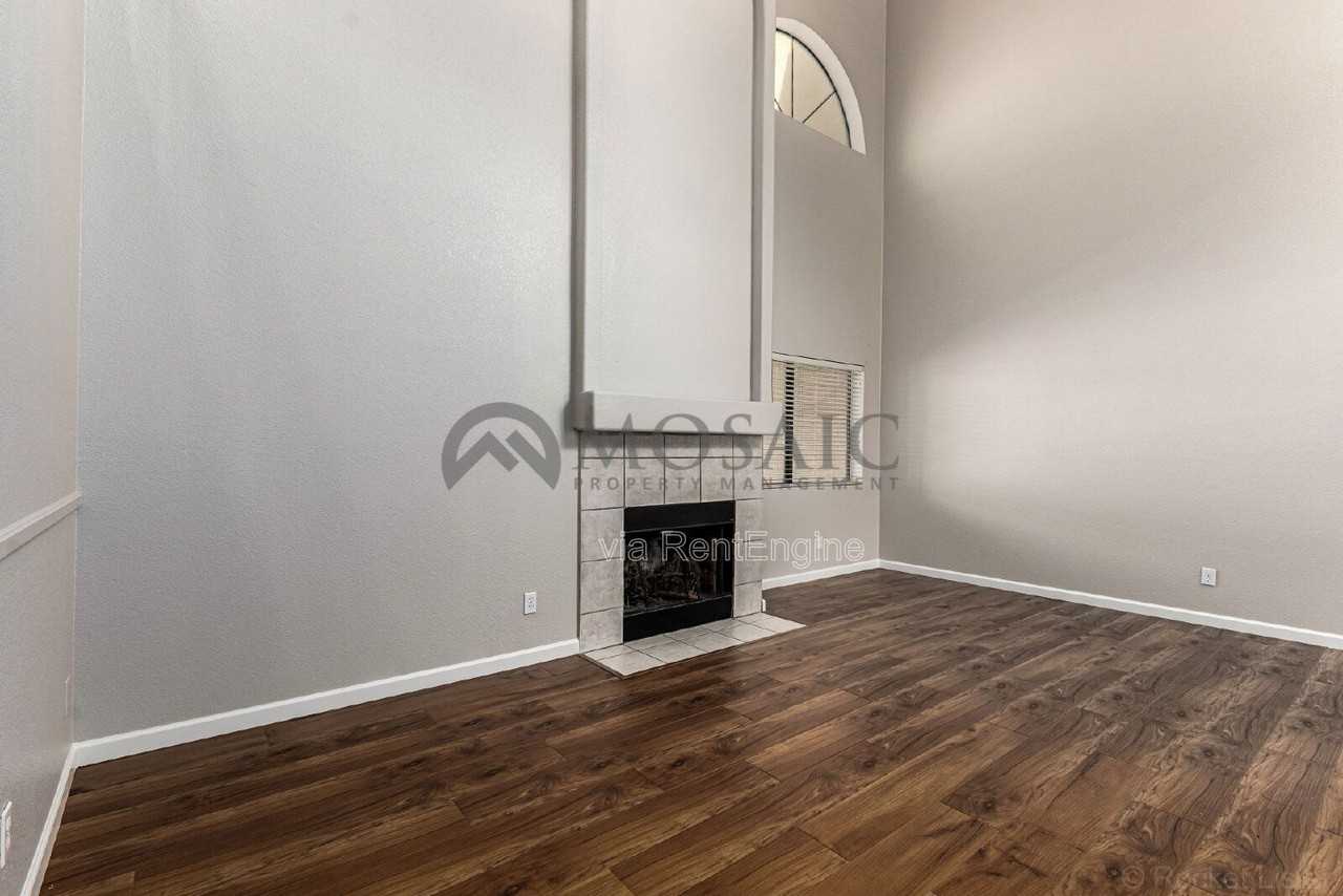 2024 N Sunset Dr - Photo 7 of 27