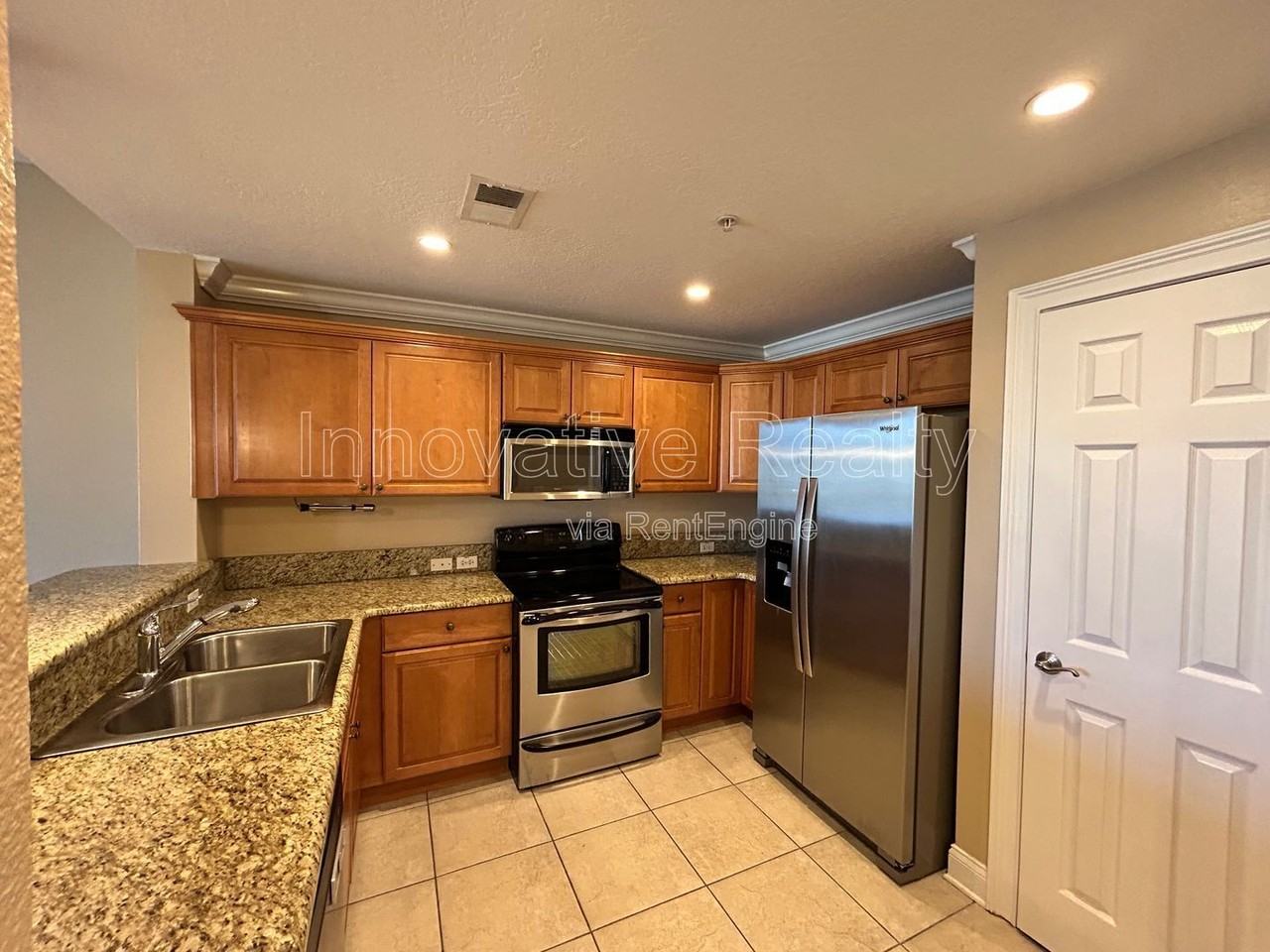 225 W Seminole Blvd #212 - Photo 7 of 32
