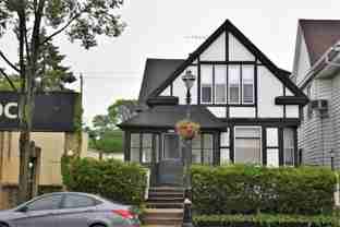 2957 N Oakland Ave #LOWER - Photo 1 of 1