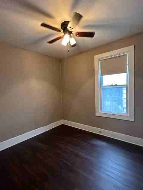 2957 N Oakland Ave - Photo 3 of 17