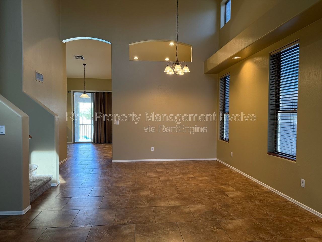 8014 W Pima St - Photo 3 of 43