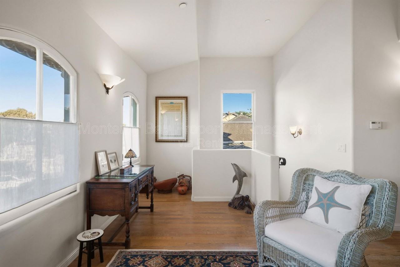 525 Laurel Ave - Photo 5 of 28