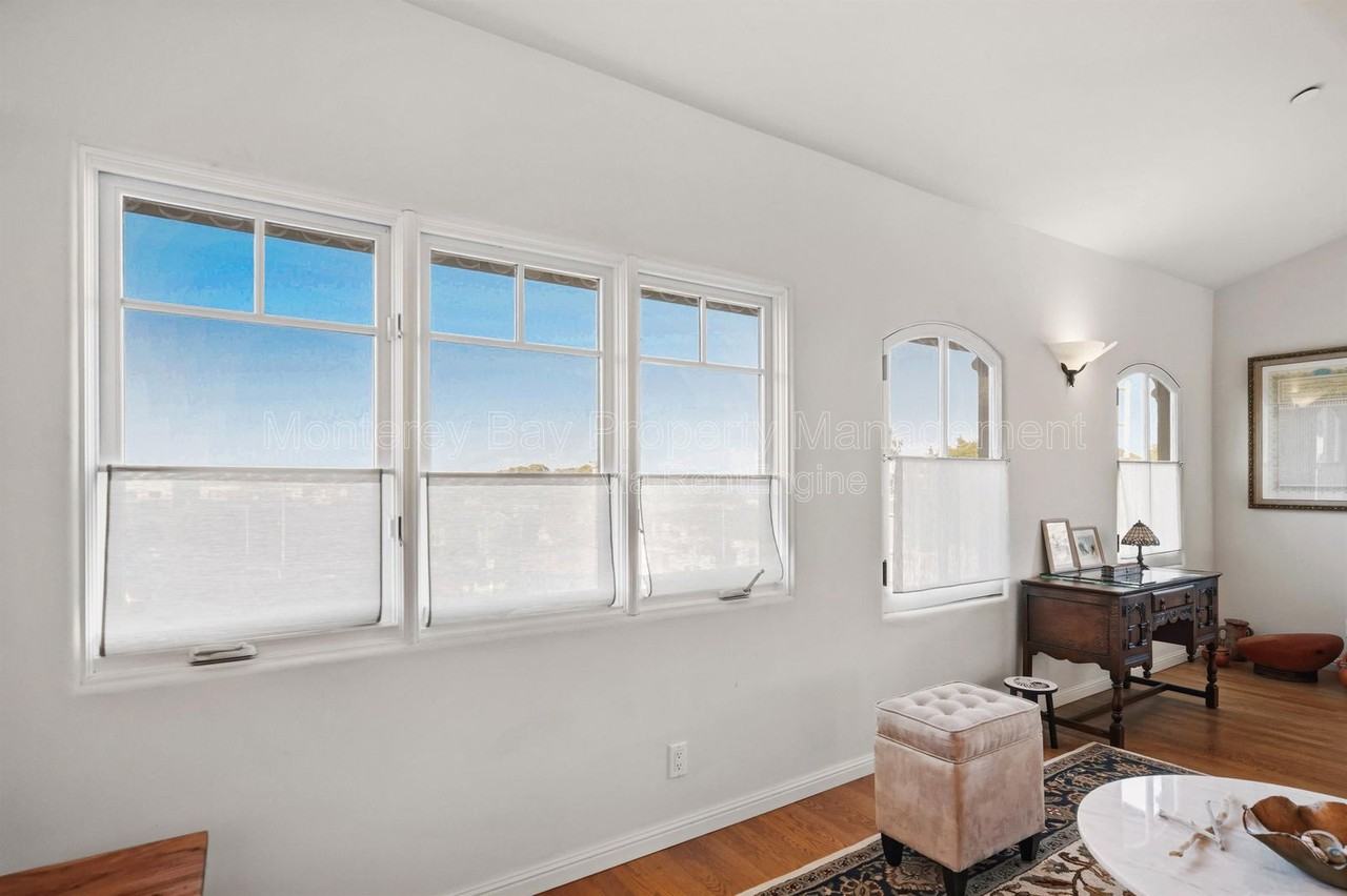 525 Laurel Ave - Photo 6 of 28