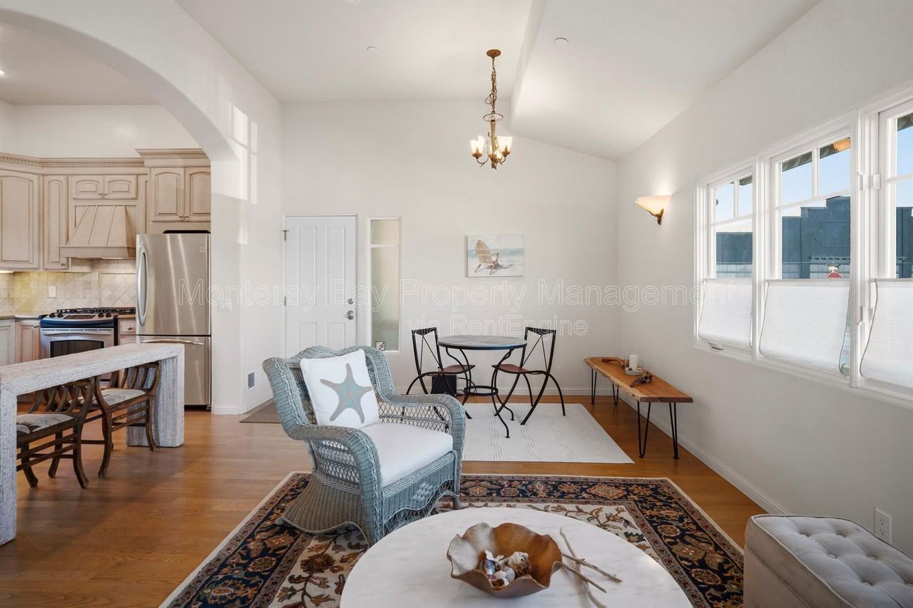 525 Laurel Ave - Photo 7 of 28