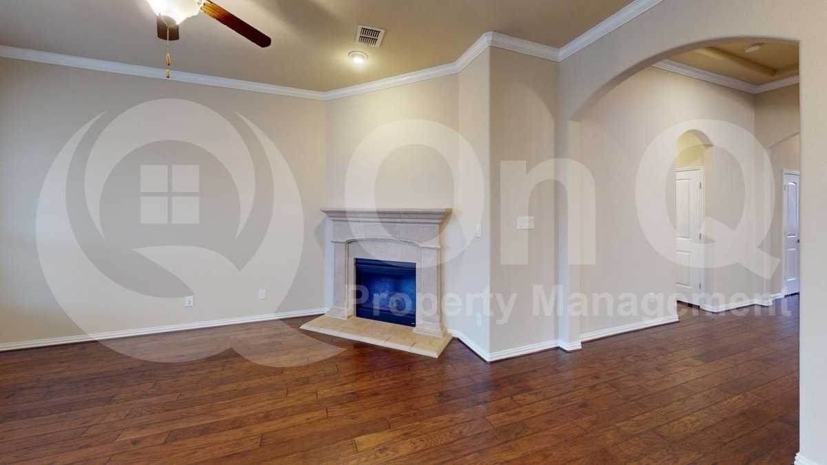 4204 Overton Dr - Photo 6 of 23