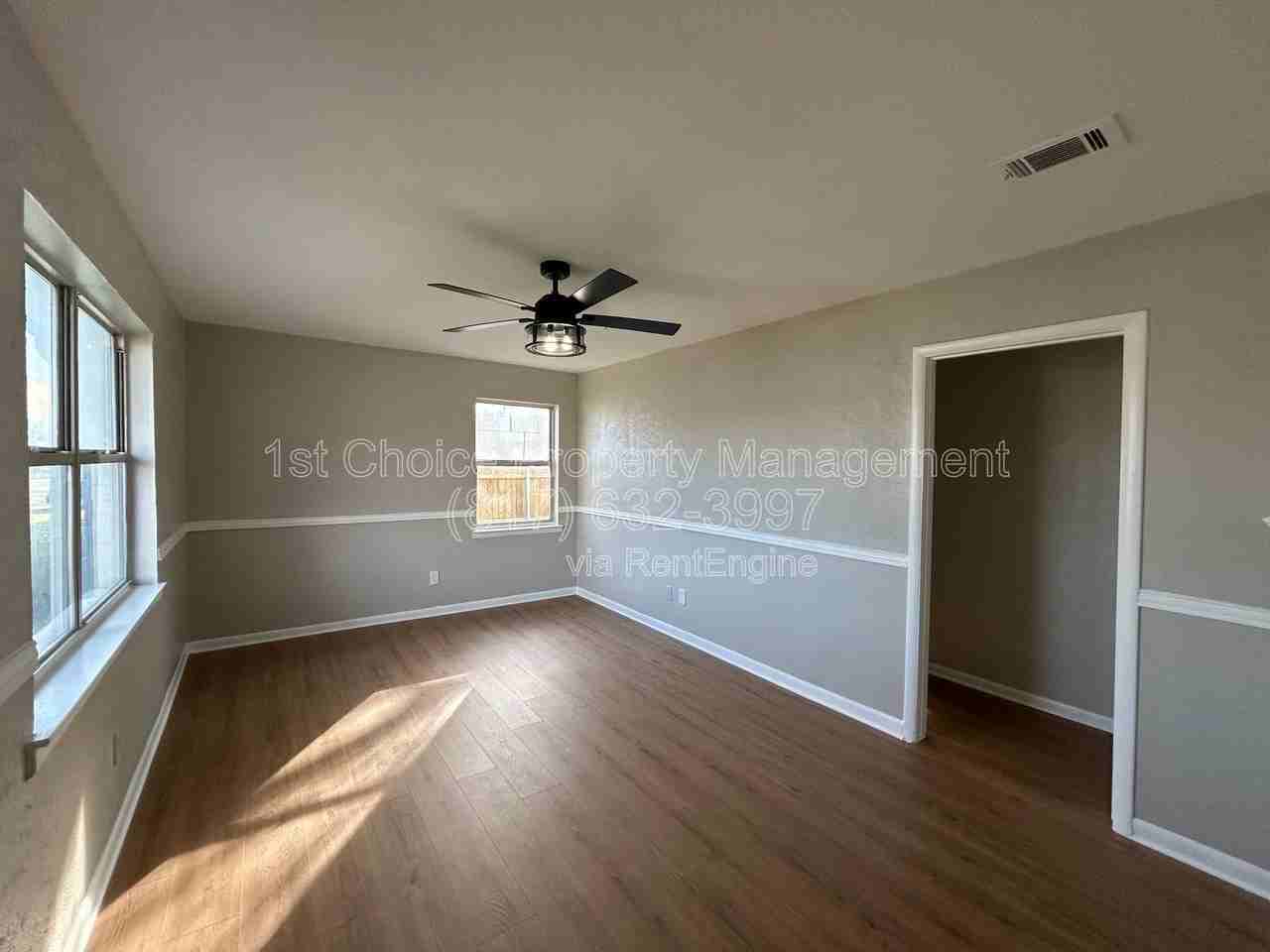 5929 Gayle Dr - Photo 4 of 34