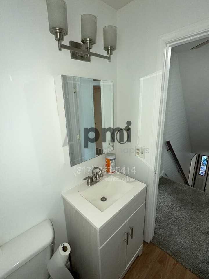 635 Phaeton Pl - Photo 7 of 50