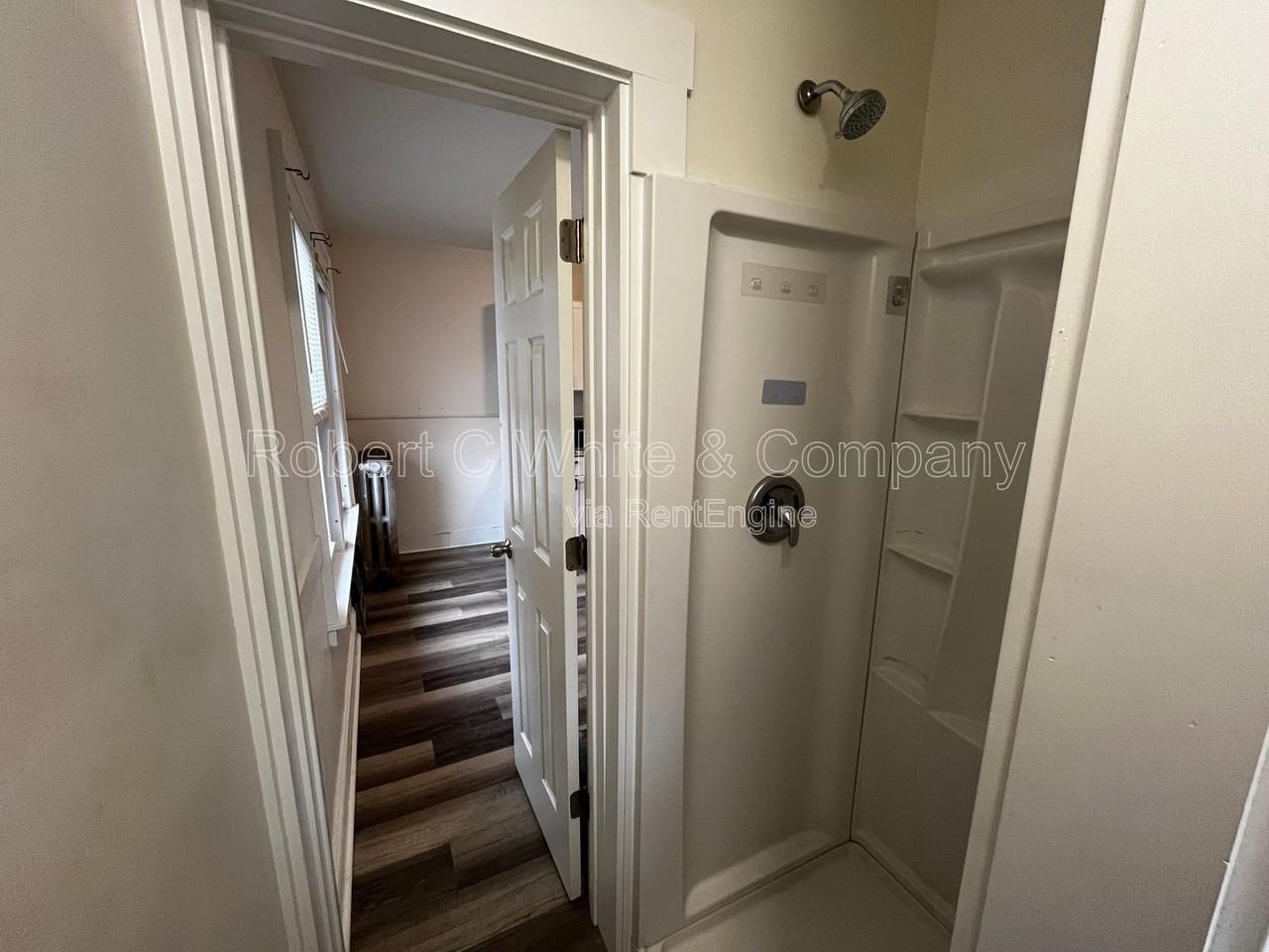 219 Frederick St #219B - Photo 7 of 8