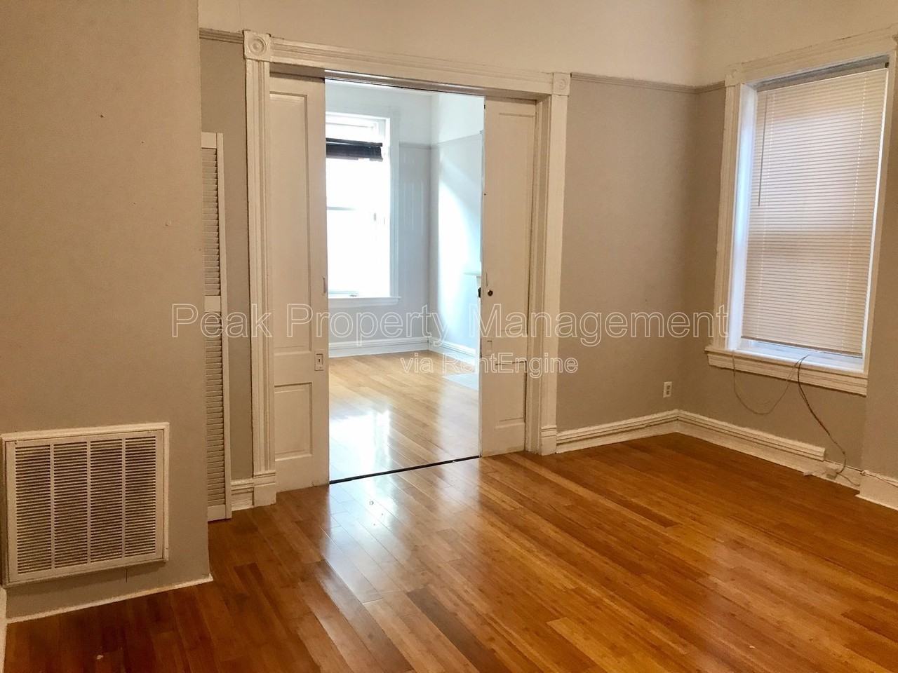 209 N 3rd St #1 - Photo 4 of 9