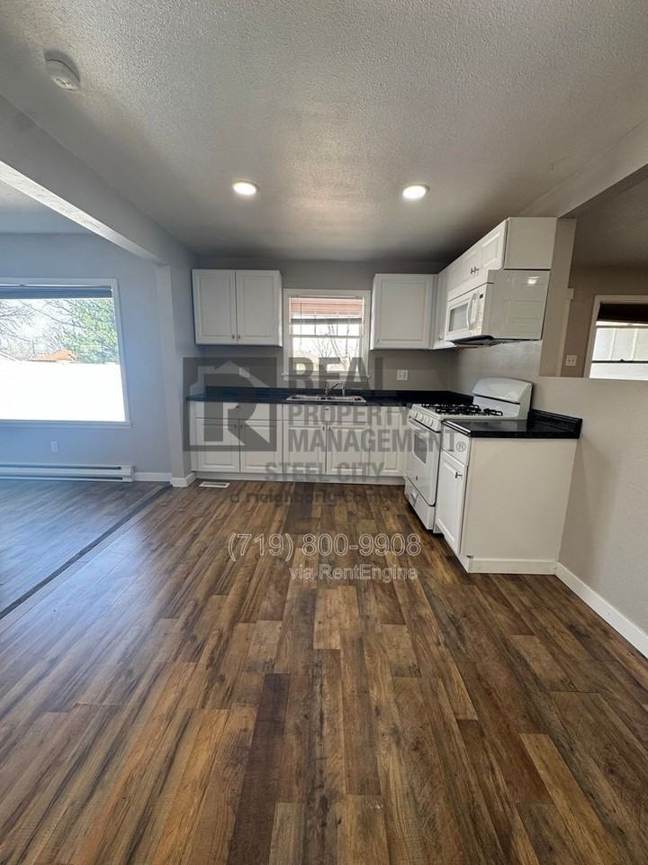 2619 7th Ave - Photo 6 of 25