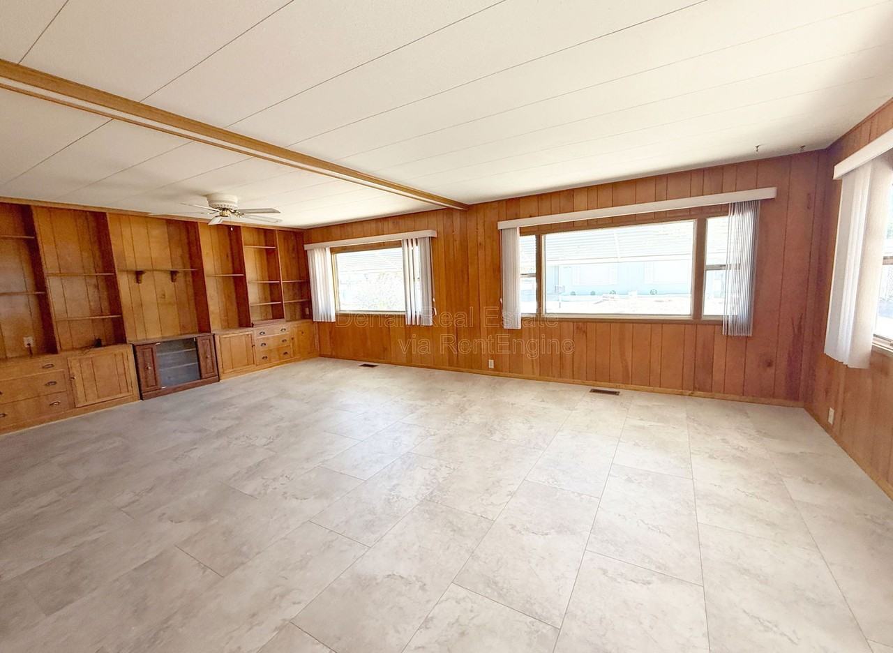 10675 N Kilimanjaro Ave - Photo 4 of 39