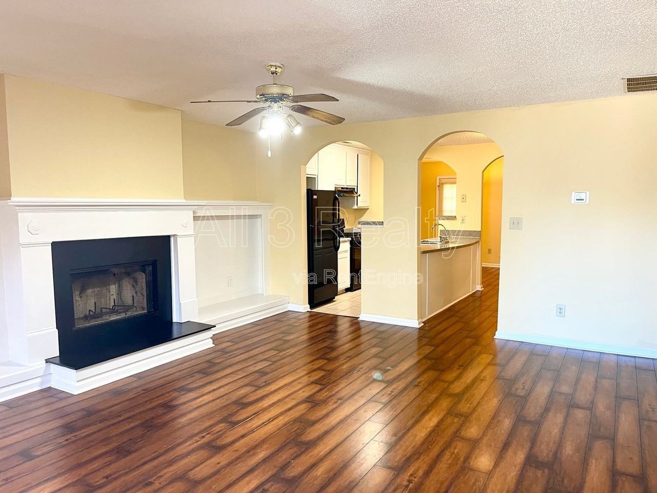 8192 Hynds Springs Ln - Photo 2 of 21