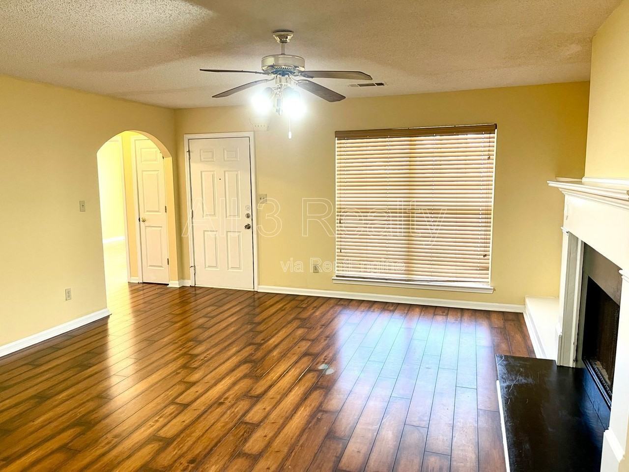 8192 Hynds Springs Ln - Photo 3 of 21