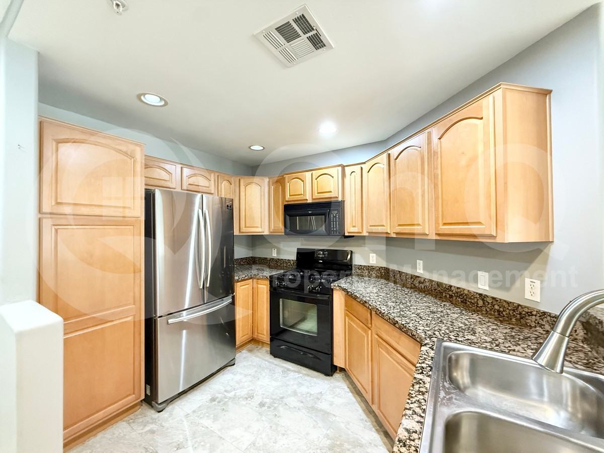 5450 E Deer Valley Dr #1006 - Photo 4 of 18