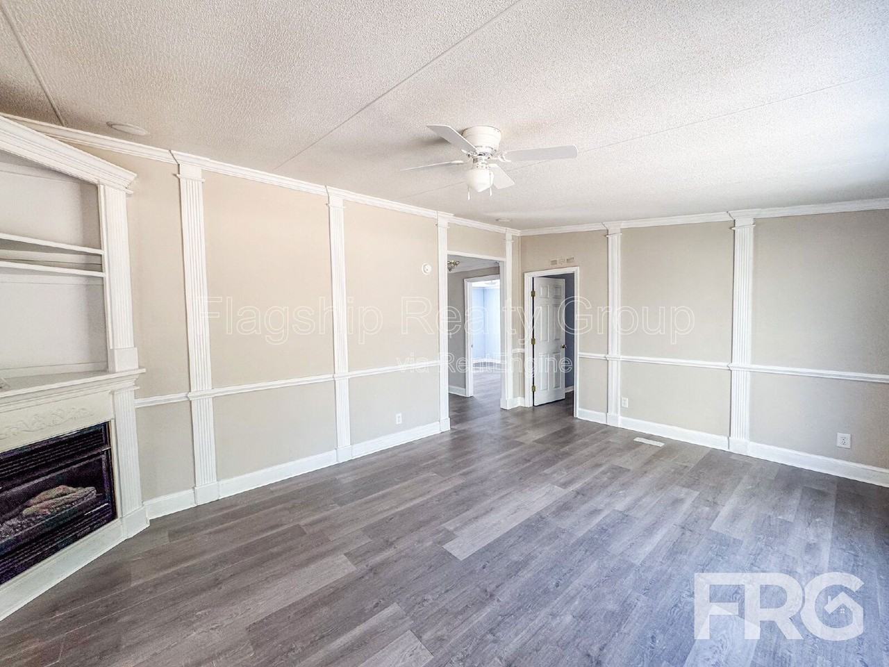 2057 Oakley Rd - Photo 4 of 35