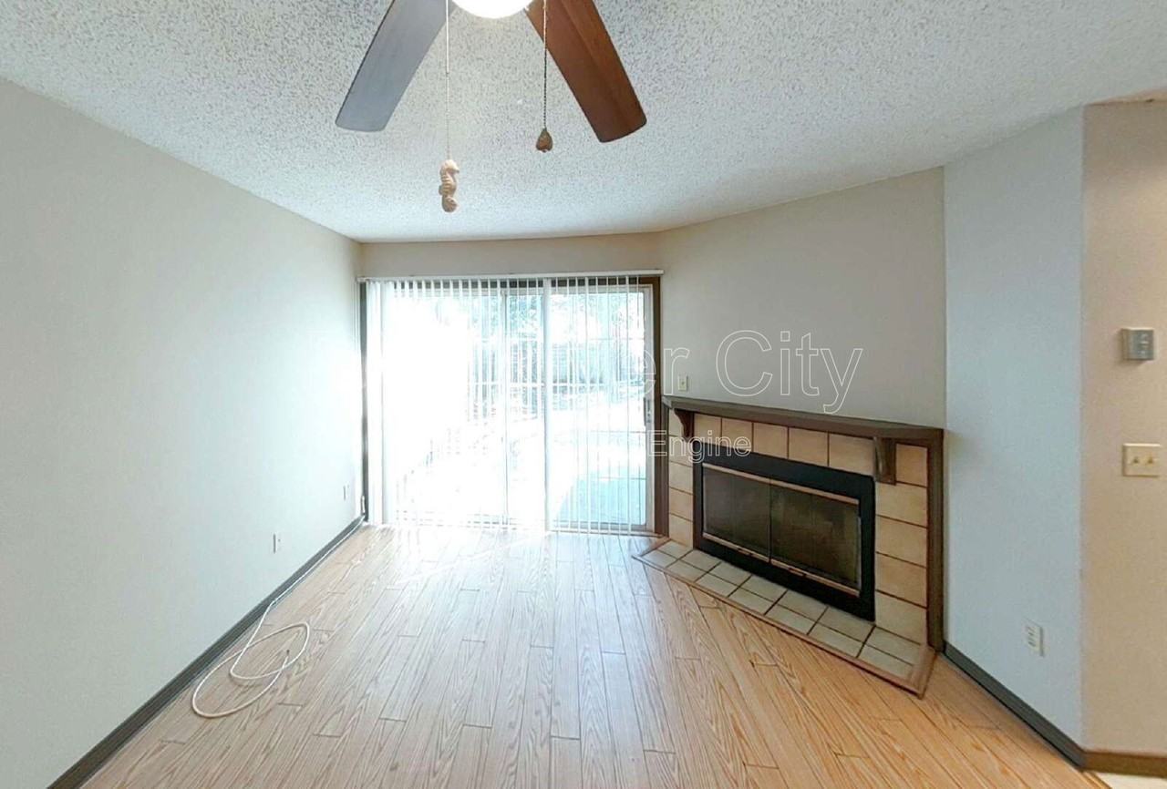 1539 Summer Sands Dr - Photo 6 of 28