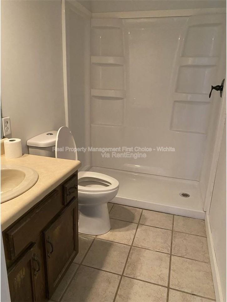 1522 S Todd Pl - Photo 3 of 10