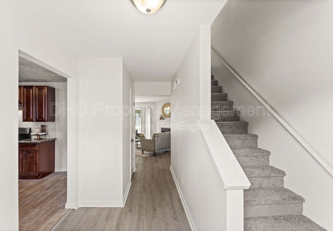 3510 Ashley Station Dr Sw - Photo 6 of 35