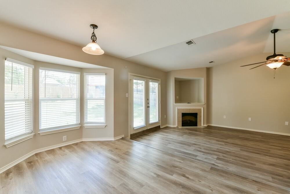 6437 Starnes Rd - Photo 6 of 16