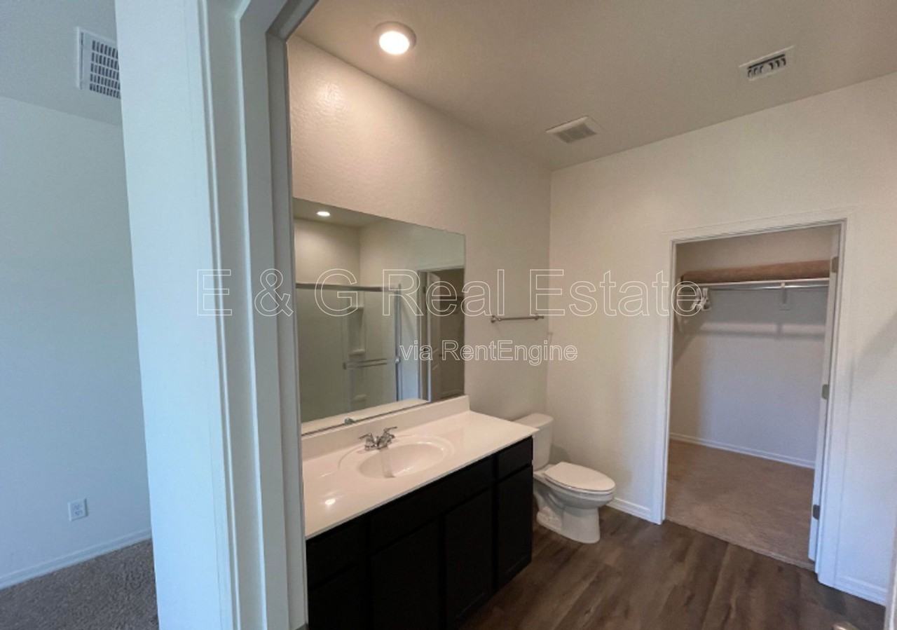 19577 W Palo Verde Dr - Photo 7 of 21