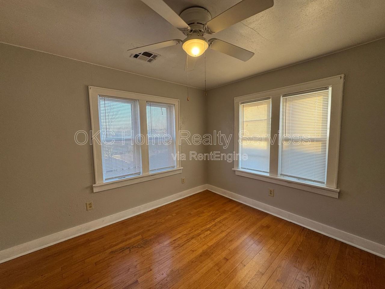 421 Nw 26th St #4 - Photo 7 of 11