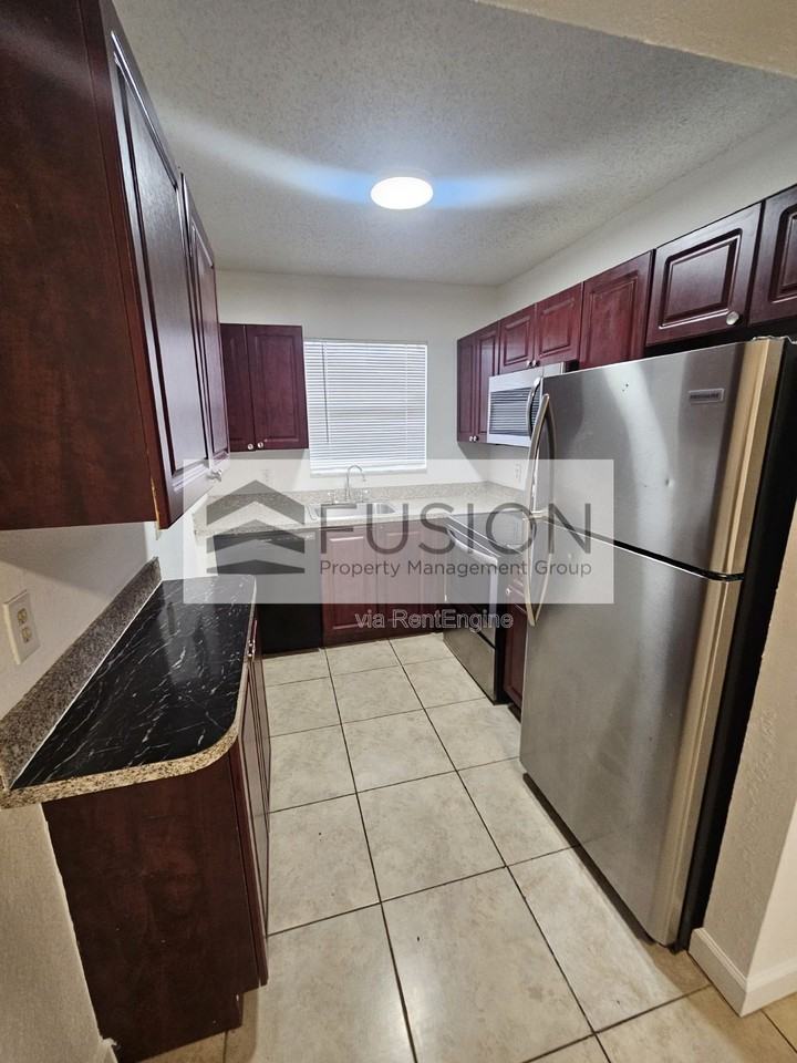 400 Nw 65th Ave #123 - Photo 2 of 9