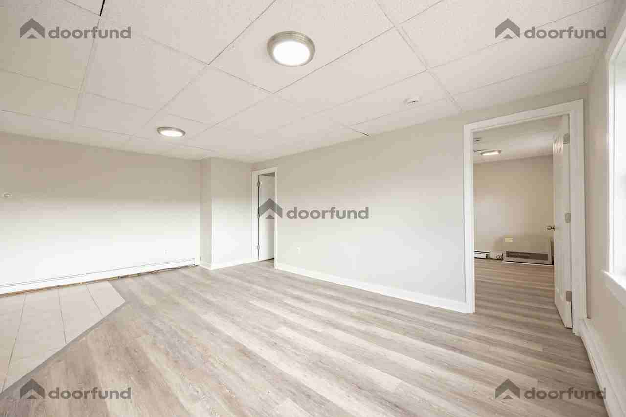 4 Balloon Lndg - Photo 5 of 26