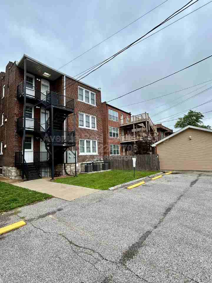 716 Westgate Ave #3 - Photo 2 of 17