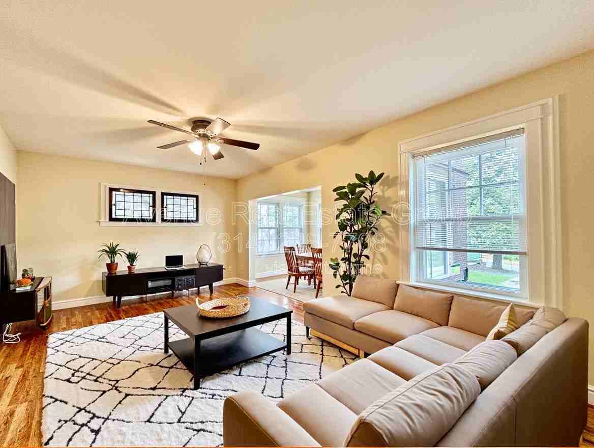 716 Westgate Ave #3 - Photo 4 of 17