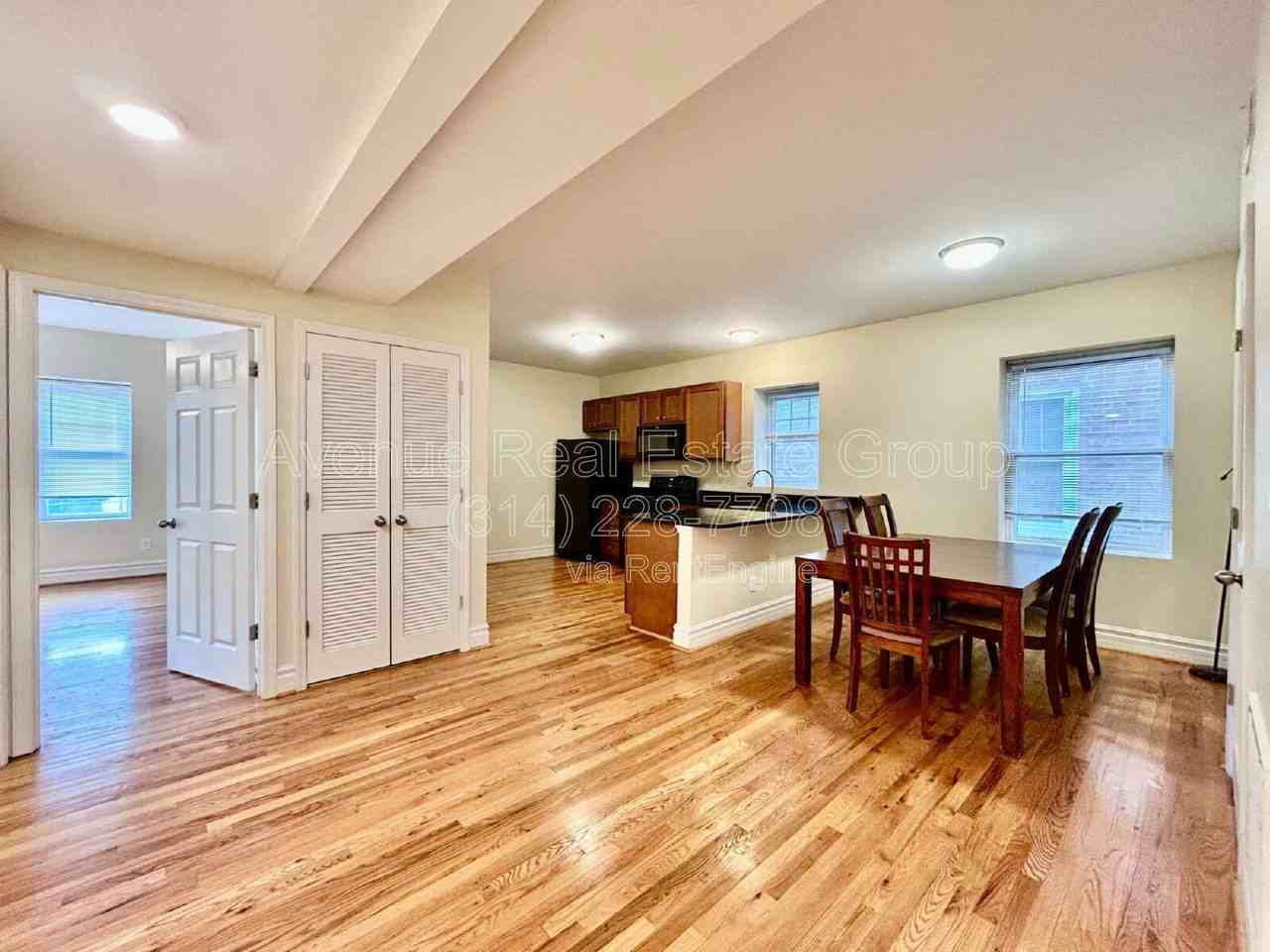716 Westgate Ave #3 - Photo 4 of 17