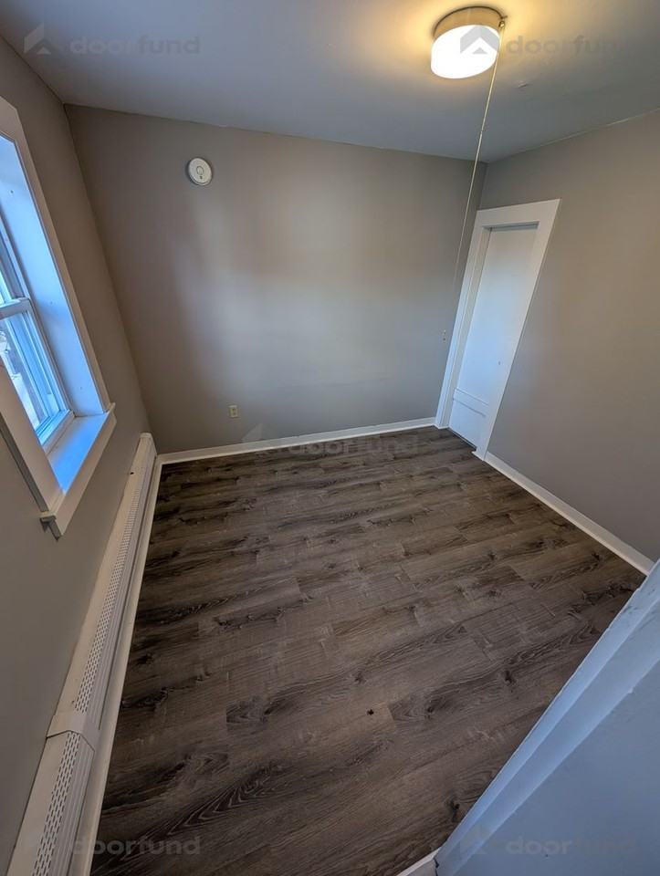 10 Arch St #10 - Photo 5 of 13