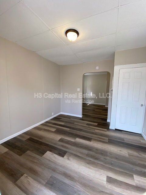 809 Greenwood St - Photo 3 of 10