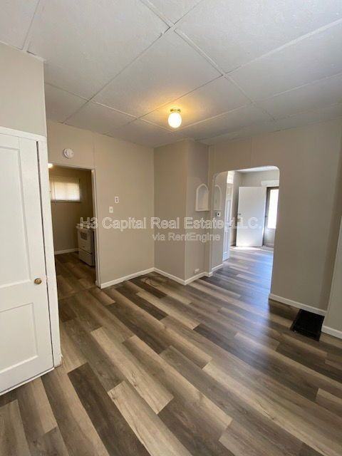 809 Greenwood St - Photo 6 of 10