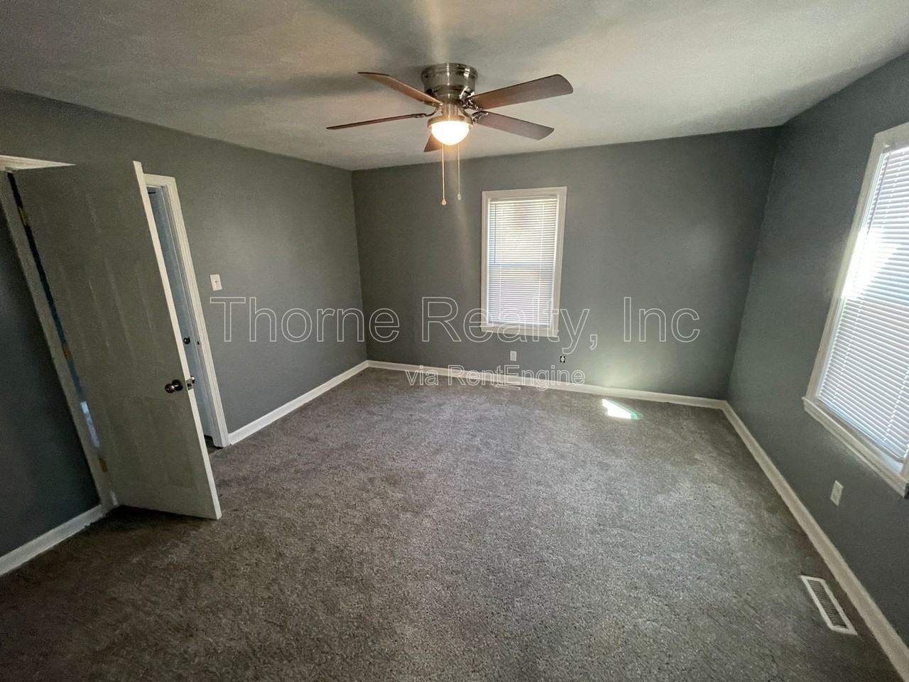 1404 Forest St - Photo 7 of 12