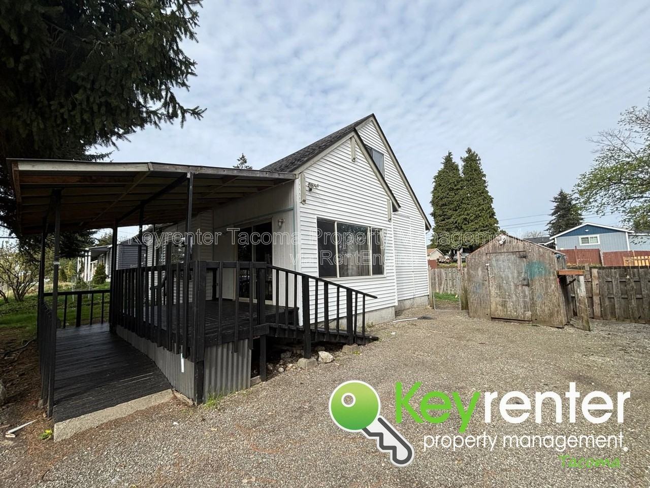 1541 S Ridgewood Ave - Photo 6 of 7