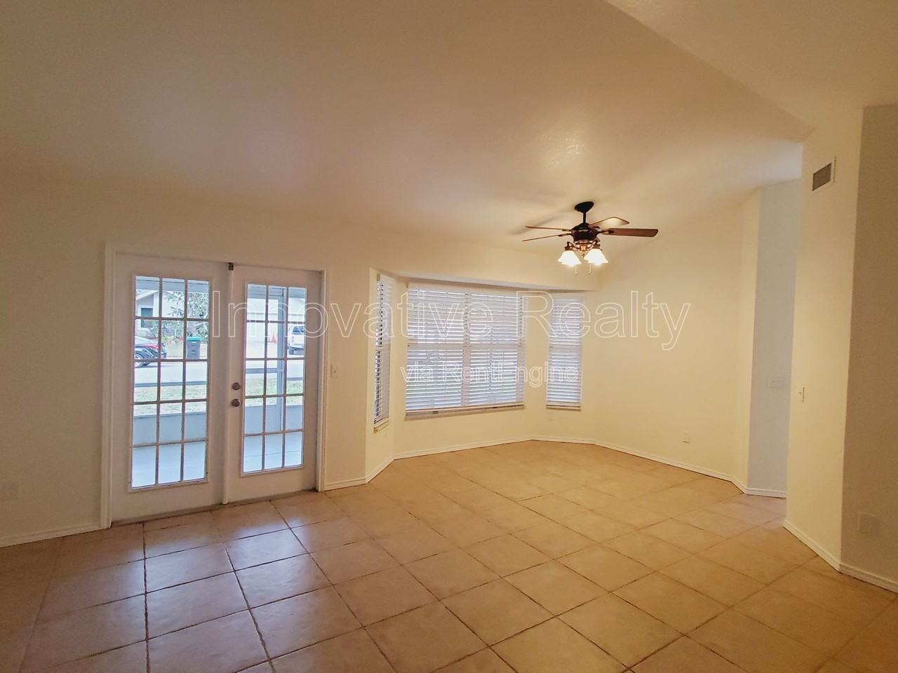 12488 Huckleberry Finn Dr - Photo 3 of 29