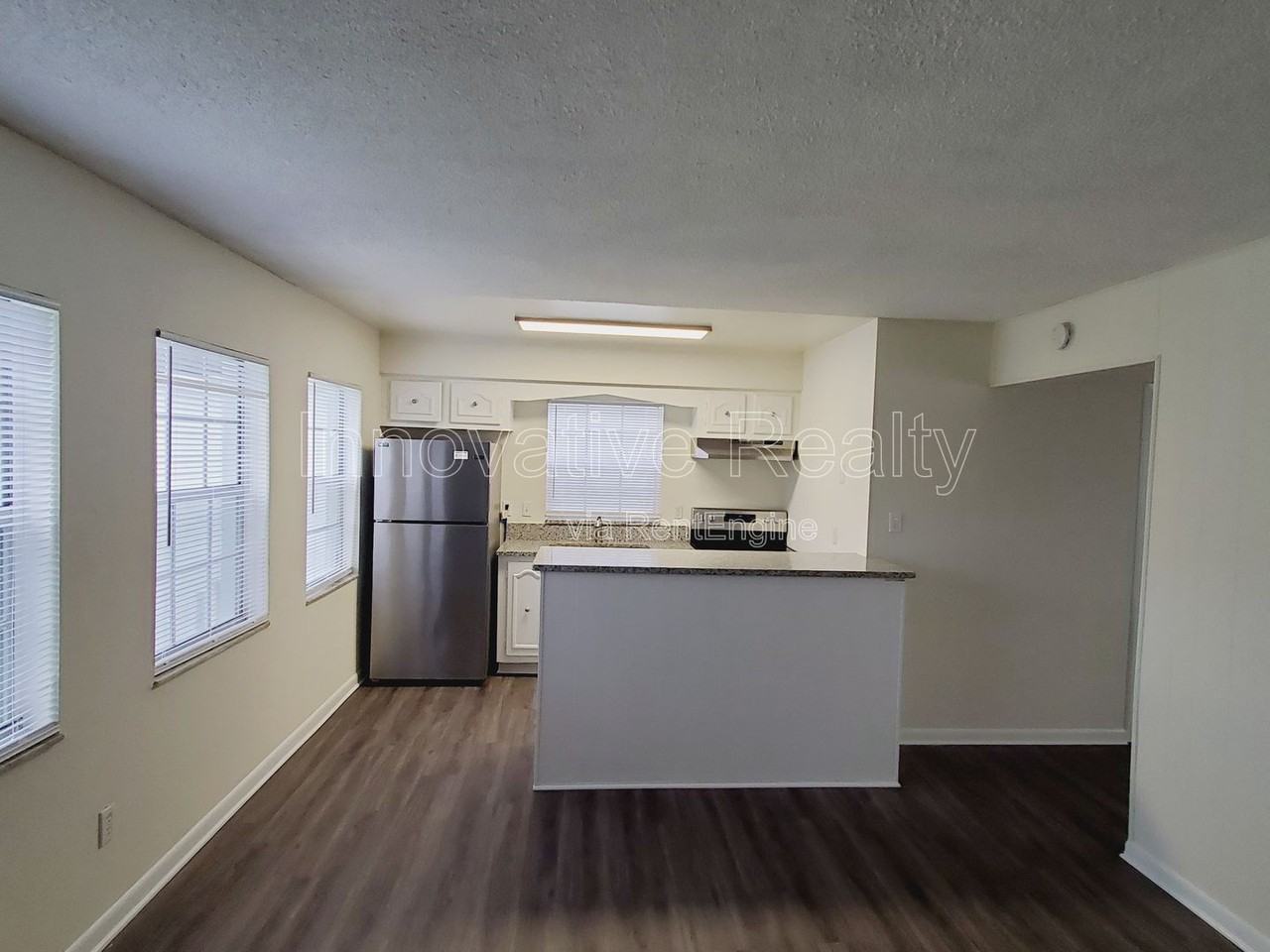 5250 Davisson Ave - Photo 3 of 17