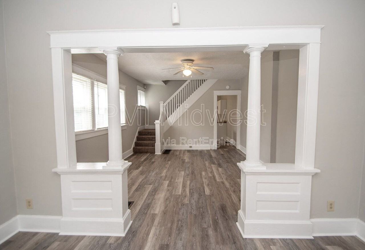 1541 E Ohio St - Photo 3 of 30