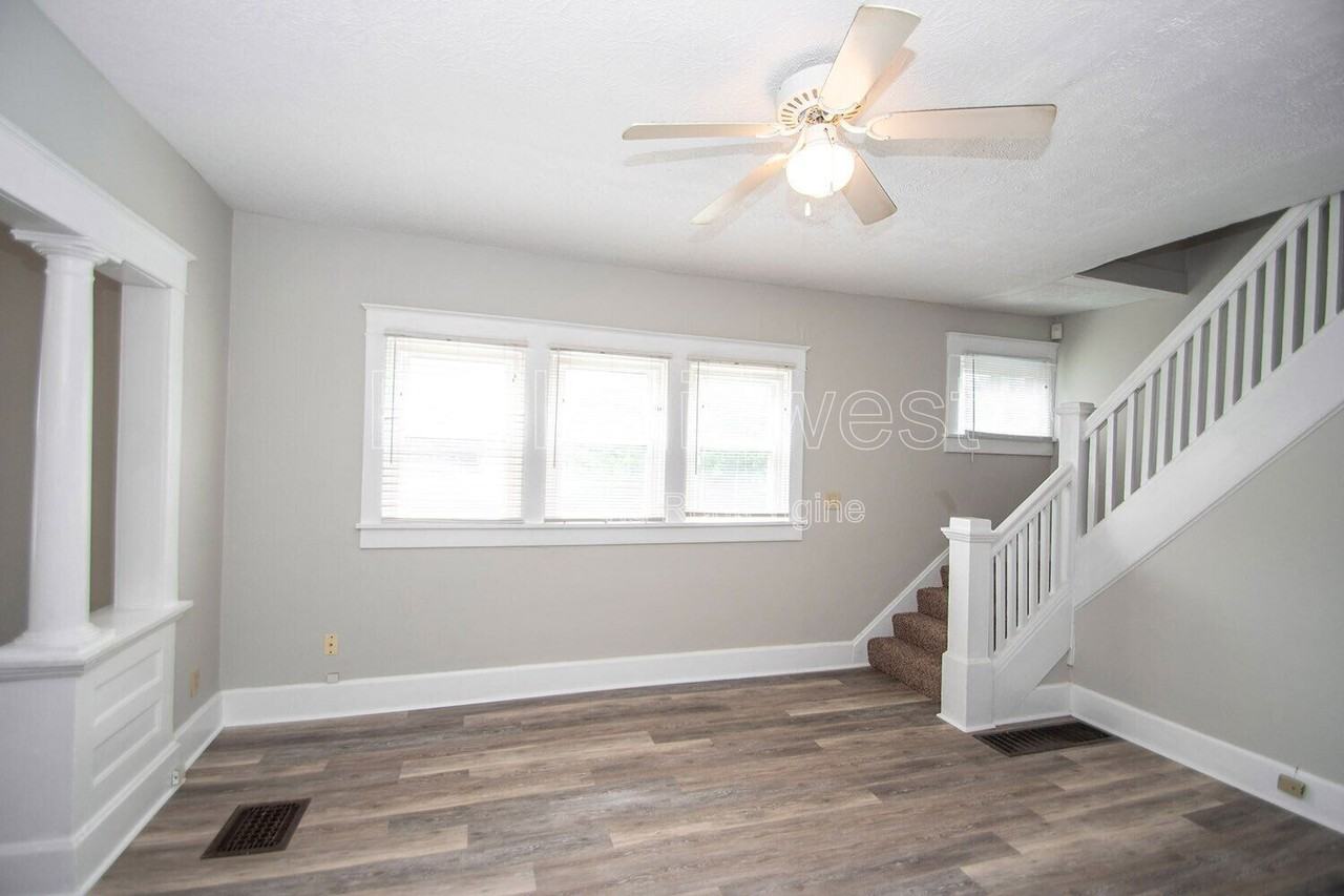 1541 E Ohio St - Photo 7 of 28