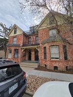 featured image of 1030 Pine St