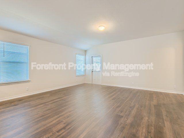 1725 Rocky Rise - Photo 5 of 28