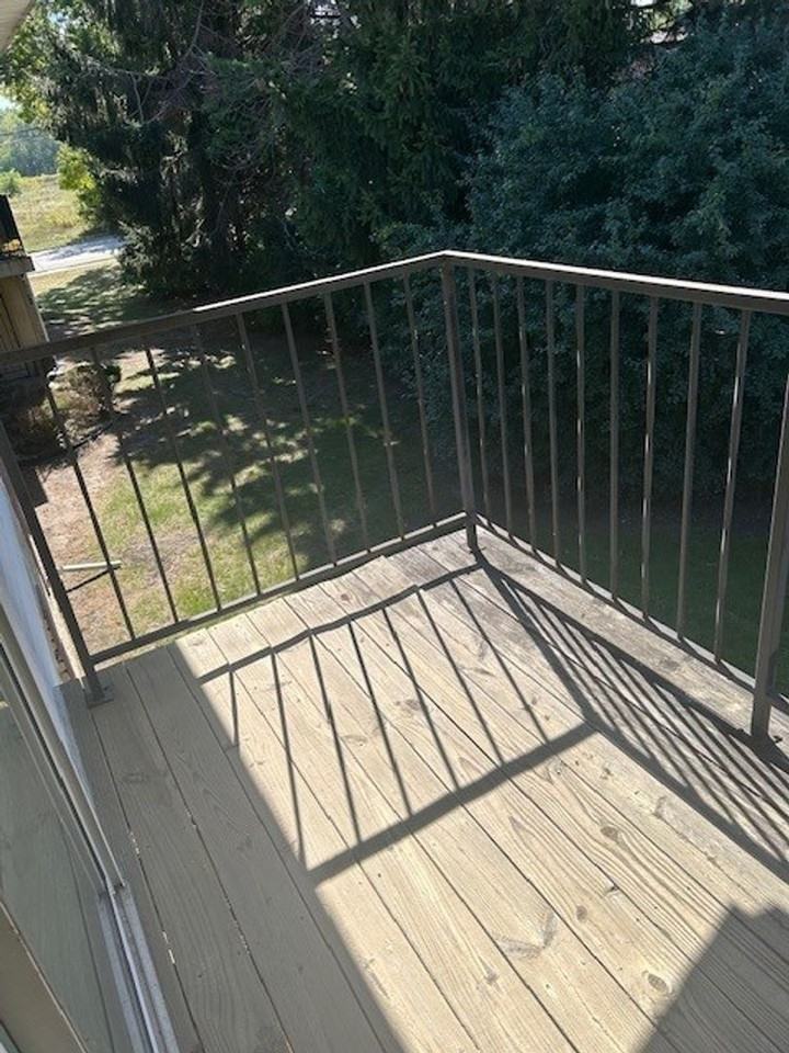 Lakewood Apartments - Photo 6 of 38