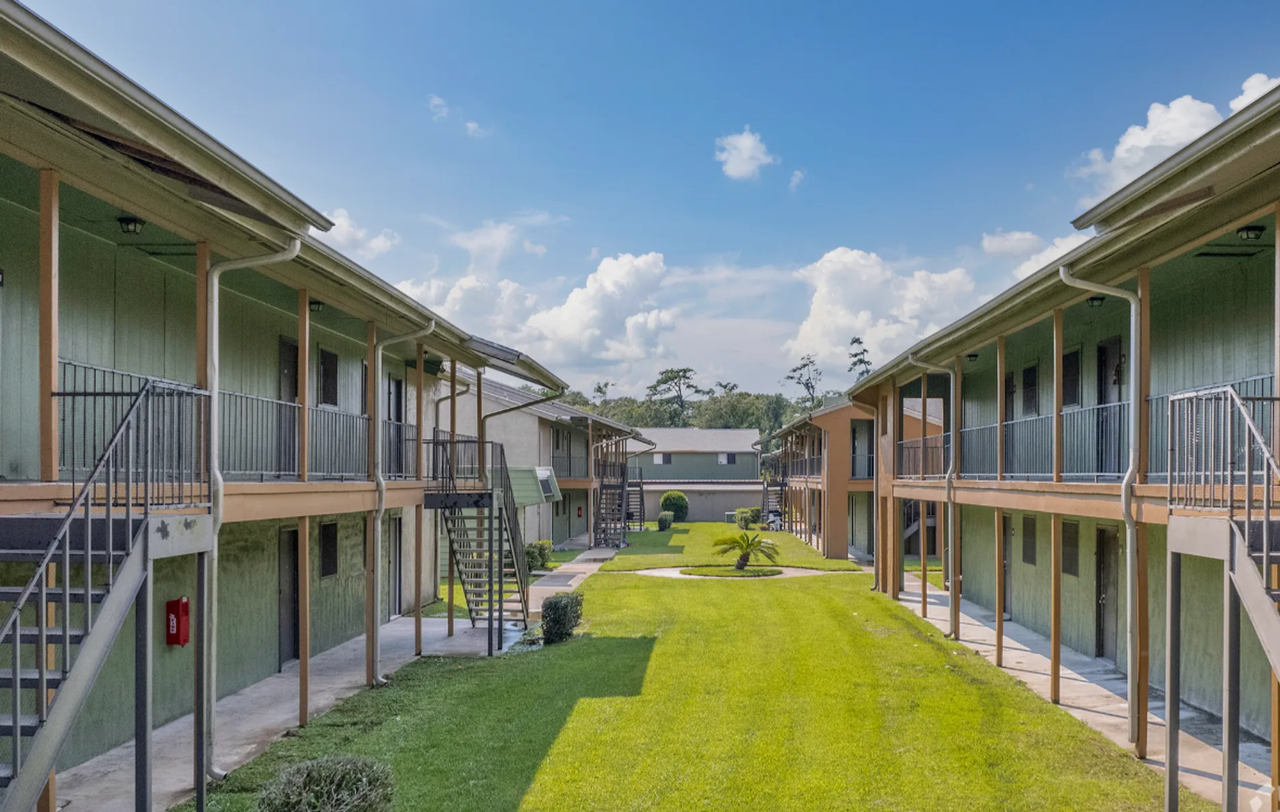 Sunset Grove Apartments - Photo 3 of 10