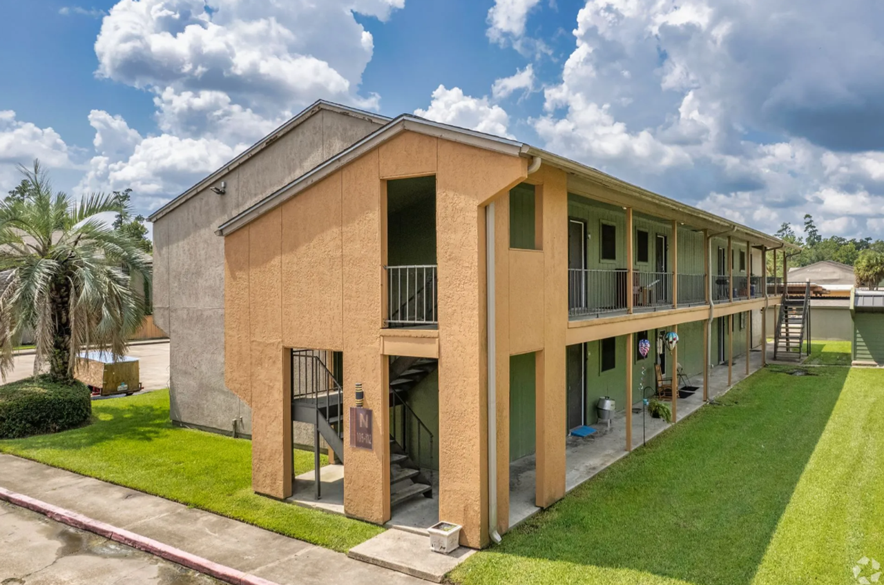 Sunset Grove Apartments - Photo 4 of 10