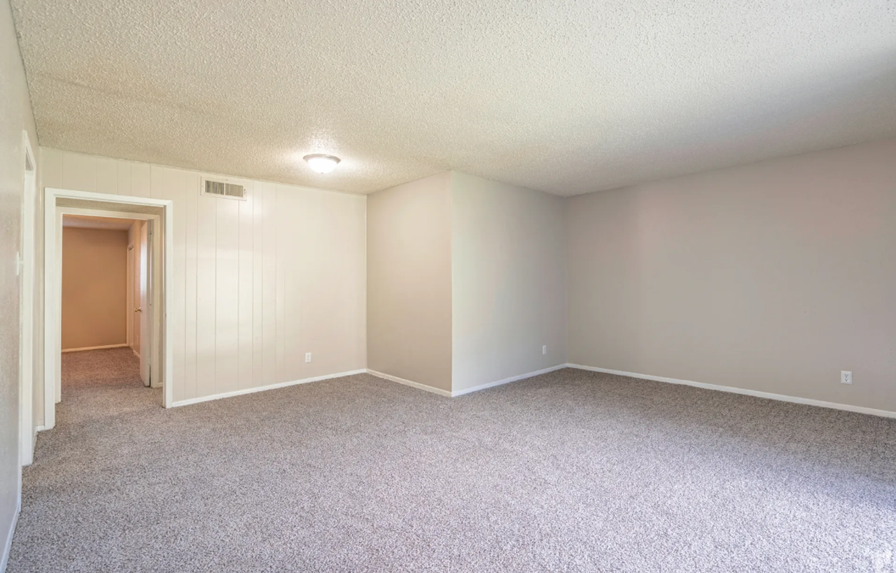 Sunset Grove Apartments - Photo 6 of 10