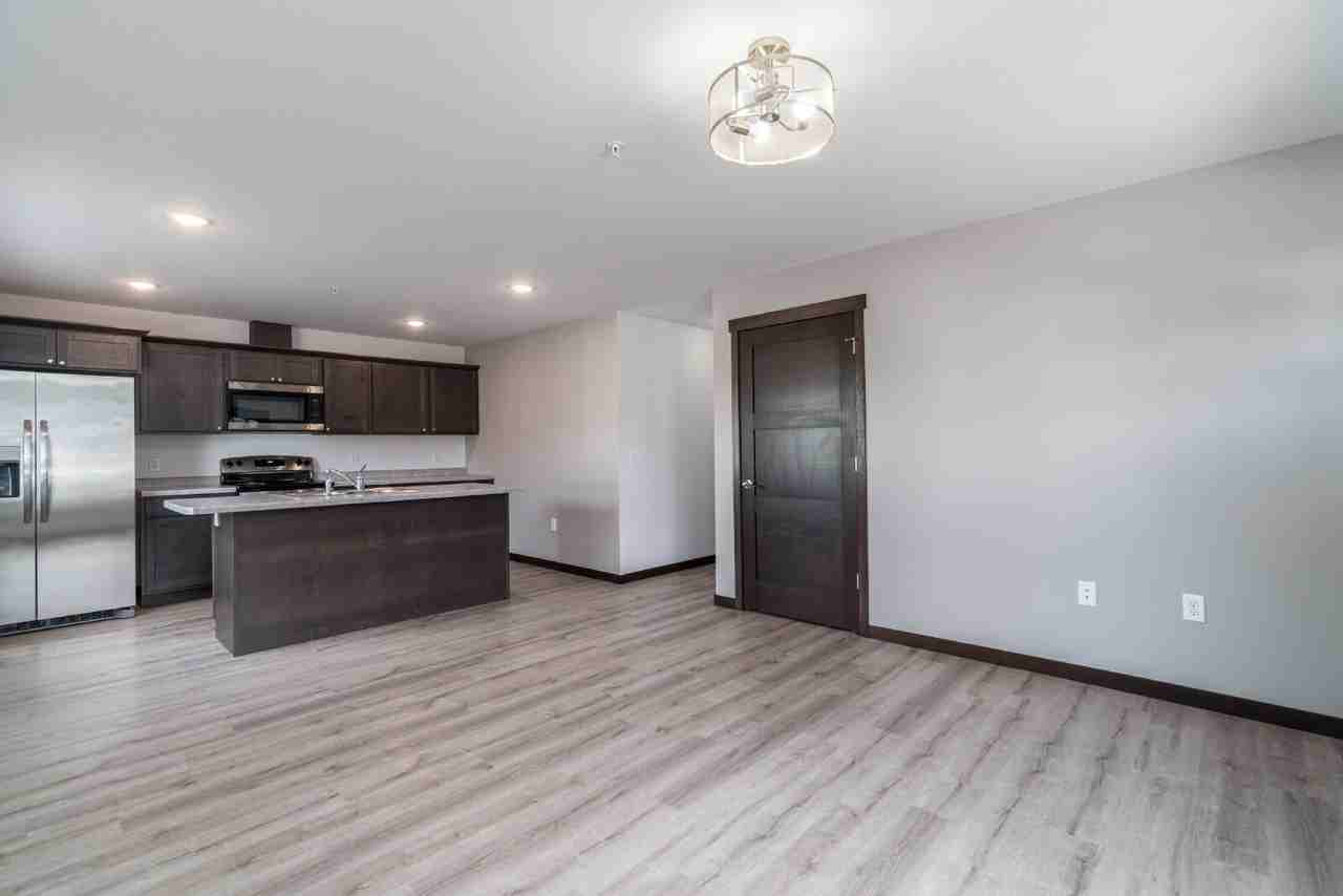 2546 118th St Apt 104 - Photo 7 of 49