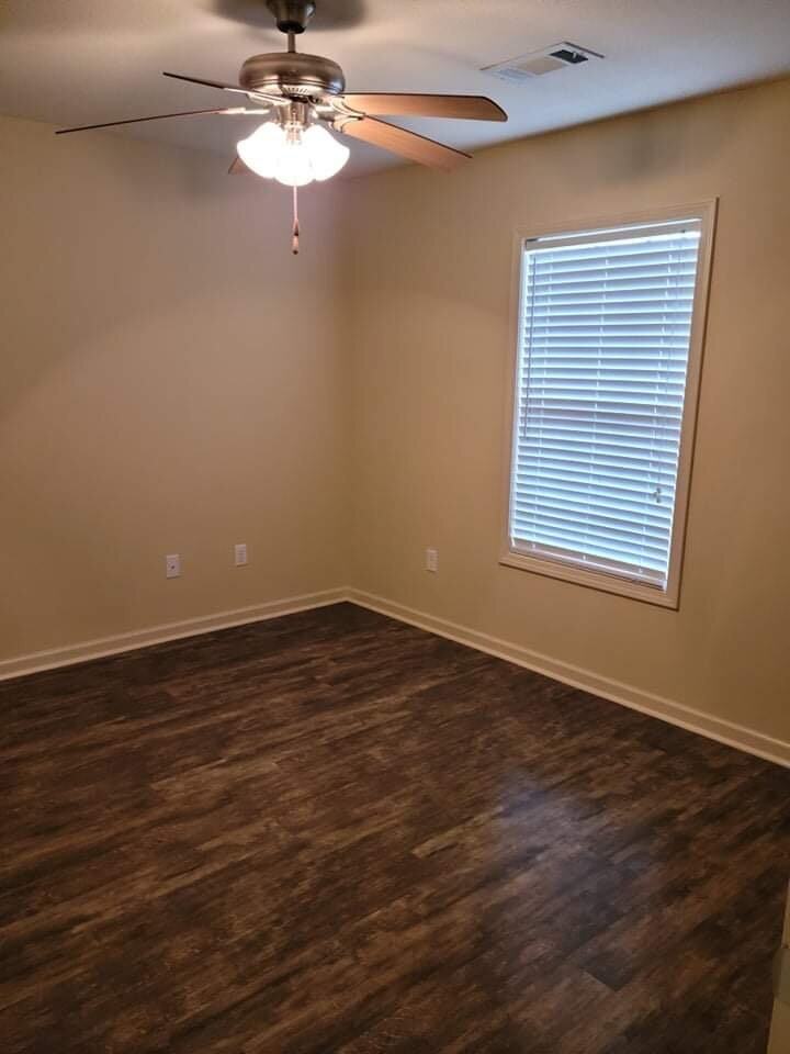 White Buffalo Apartments #21 - Photo 4 of 7