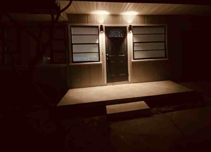 131 W Atwater Ave - Photo 2 of 19