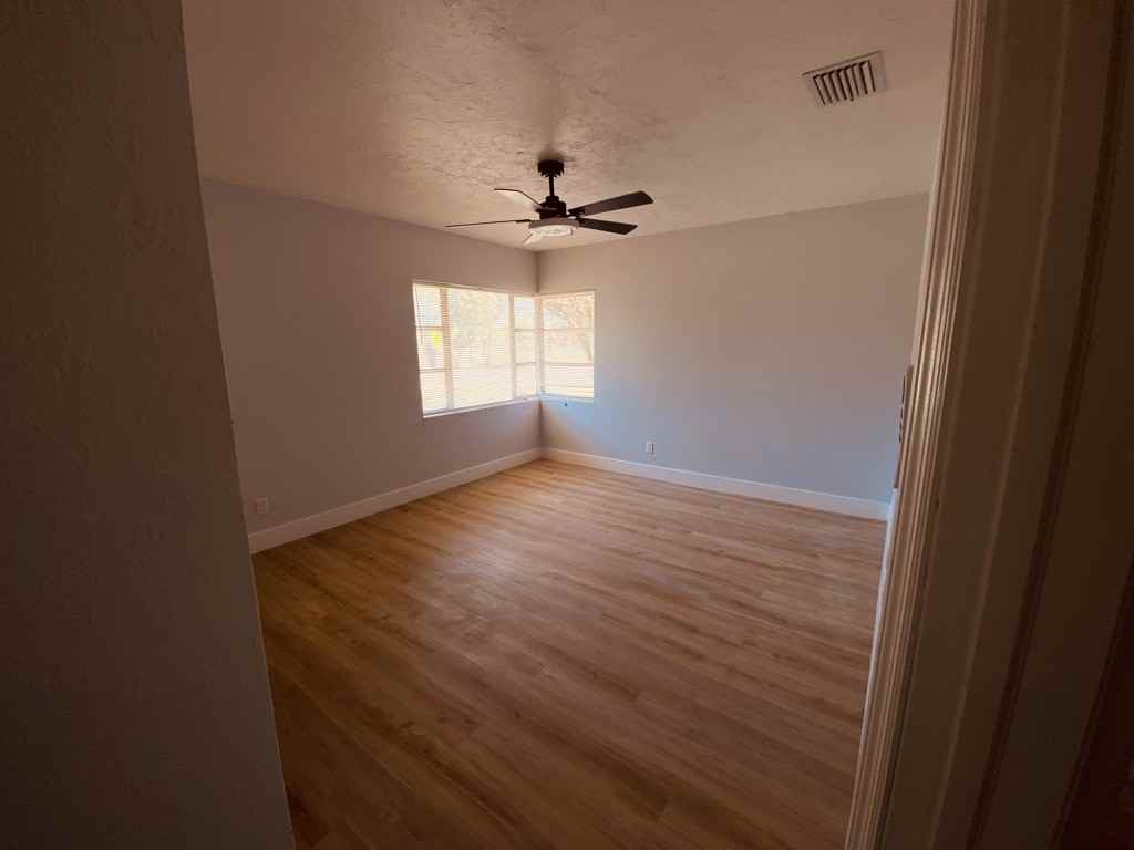 131 W Atwater Ave - Photo 6 of 19