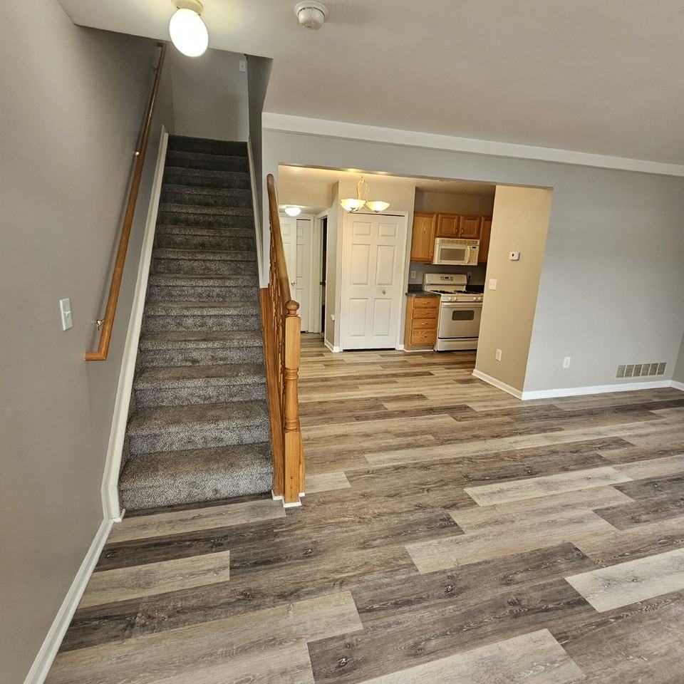 29710 Amy Ln - Photo 5 of 19